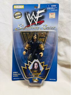 JAKKS Pacific WWF The Undertaker Signature Series 2 Action Figure w/ Base