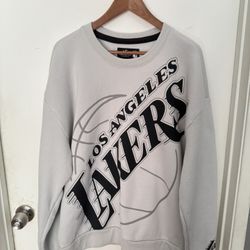 Hollister X NBA Los Angeles Lakers Crewneck Sweatshirt Light Gray Men’s size XL