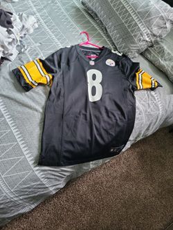 Number 8 Kenny Pickett Jersey