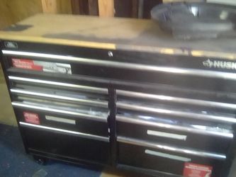Craftsman work bench 9 drawers