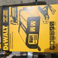 DeWalt 1000 Watt Power Inverter Open Box Never Been Used