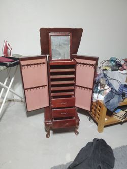 stand up antique watch and jewelry box