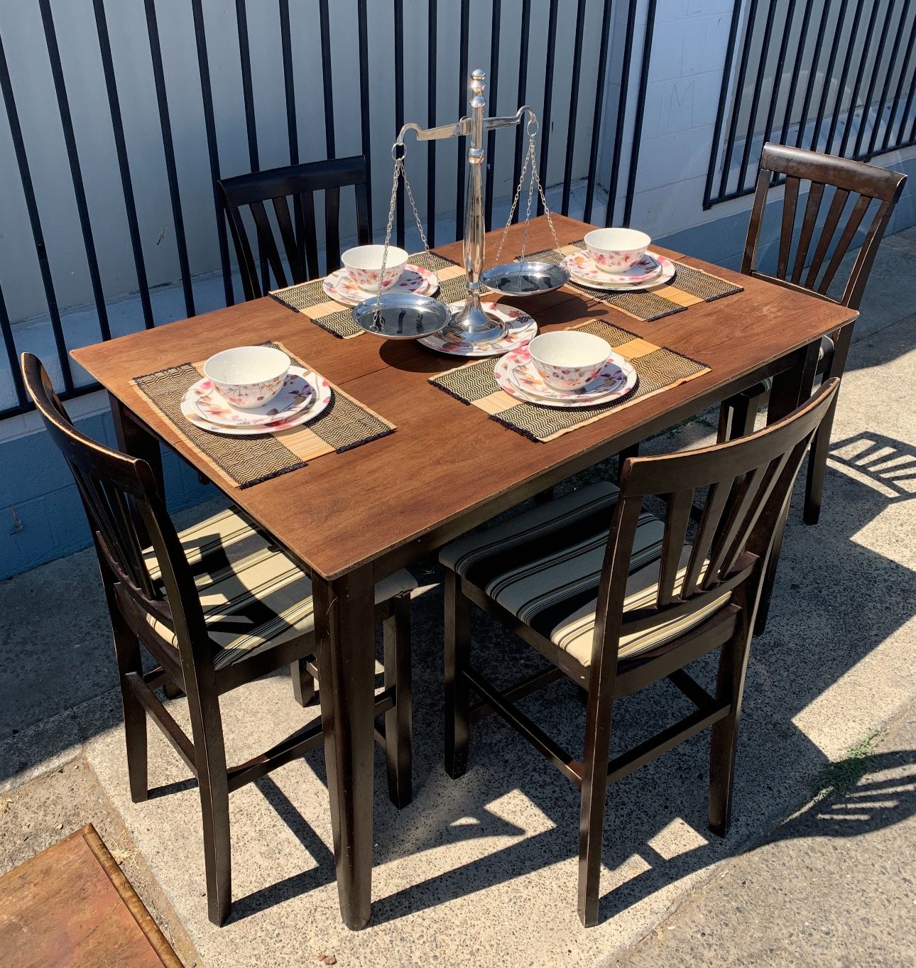 Dinning Table Set