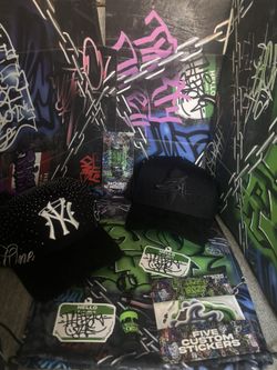 31 Black Out & 31 Forever Hats Full Set❗️