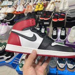 Jordan 1 Black Toe 25