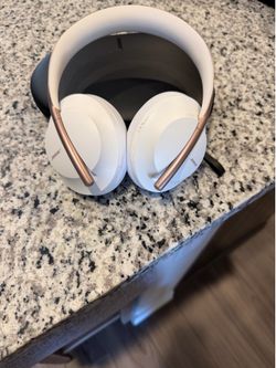 Bose NC 700 Headphones