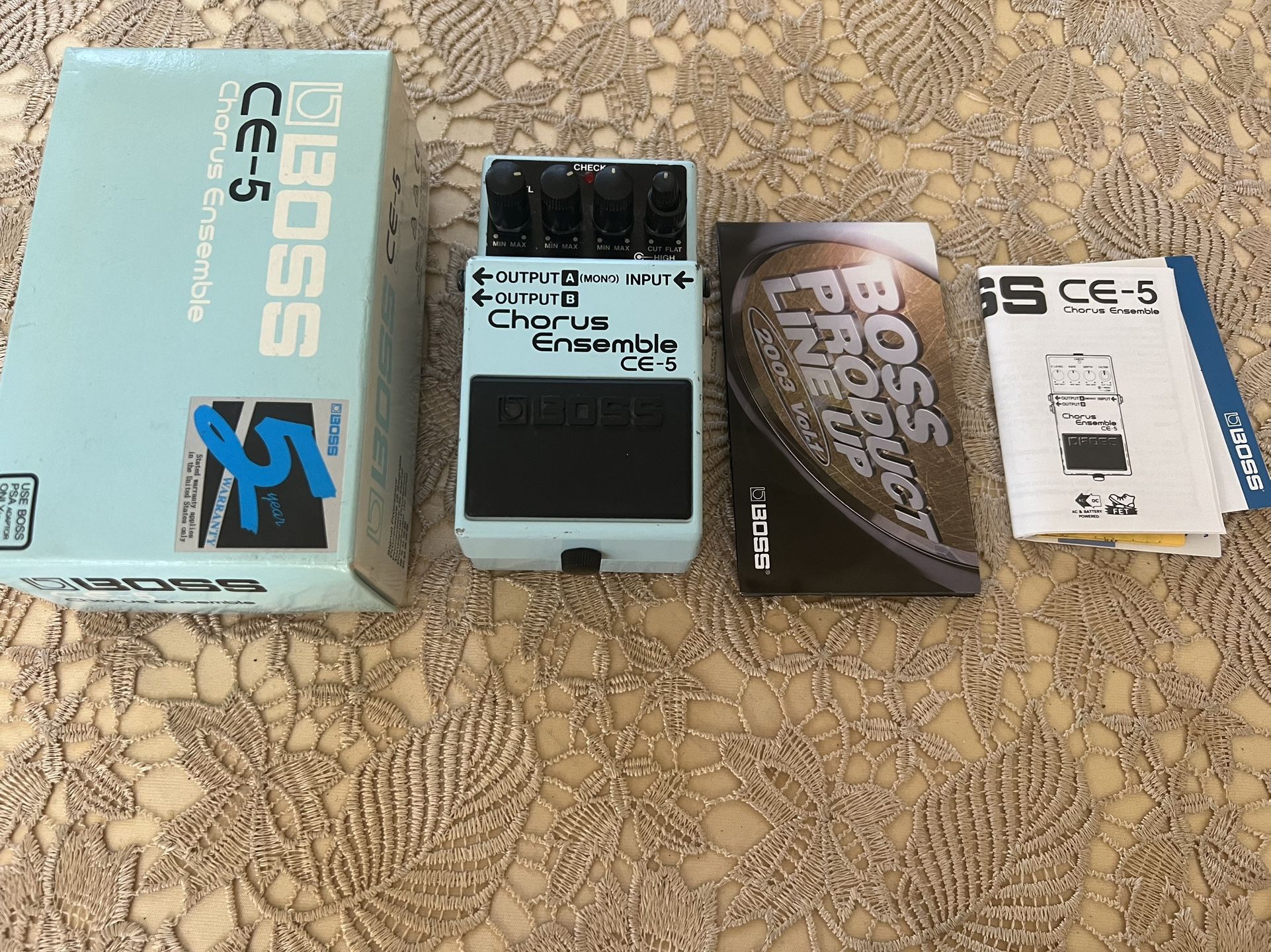 Boss Chorus Ensemble CE-5