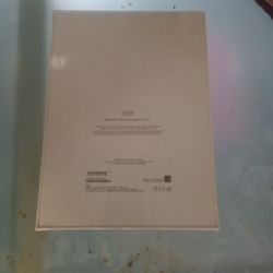 iPad Air 5th Generation 64gb