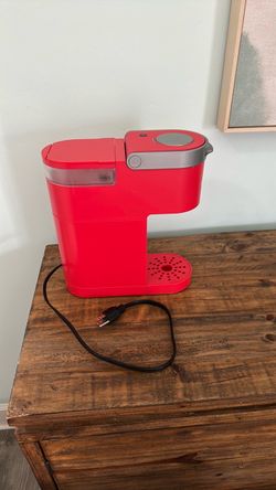 Keurig K- mini hot coffee brewer like new