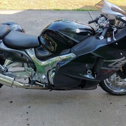 2006 HAYABUSA MOTORCYCLE