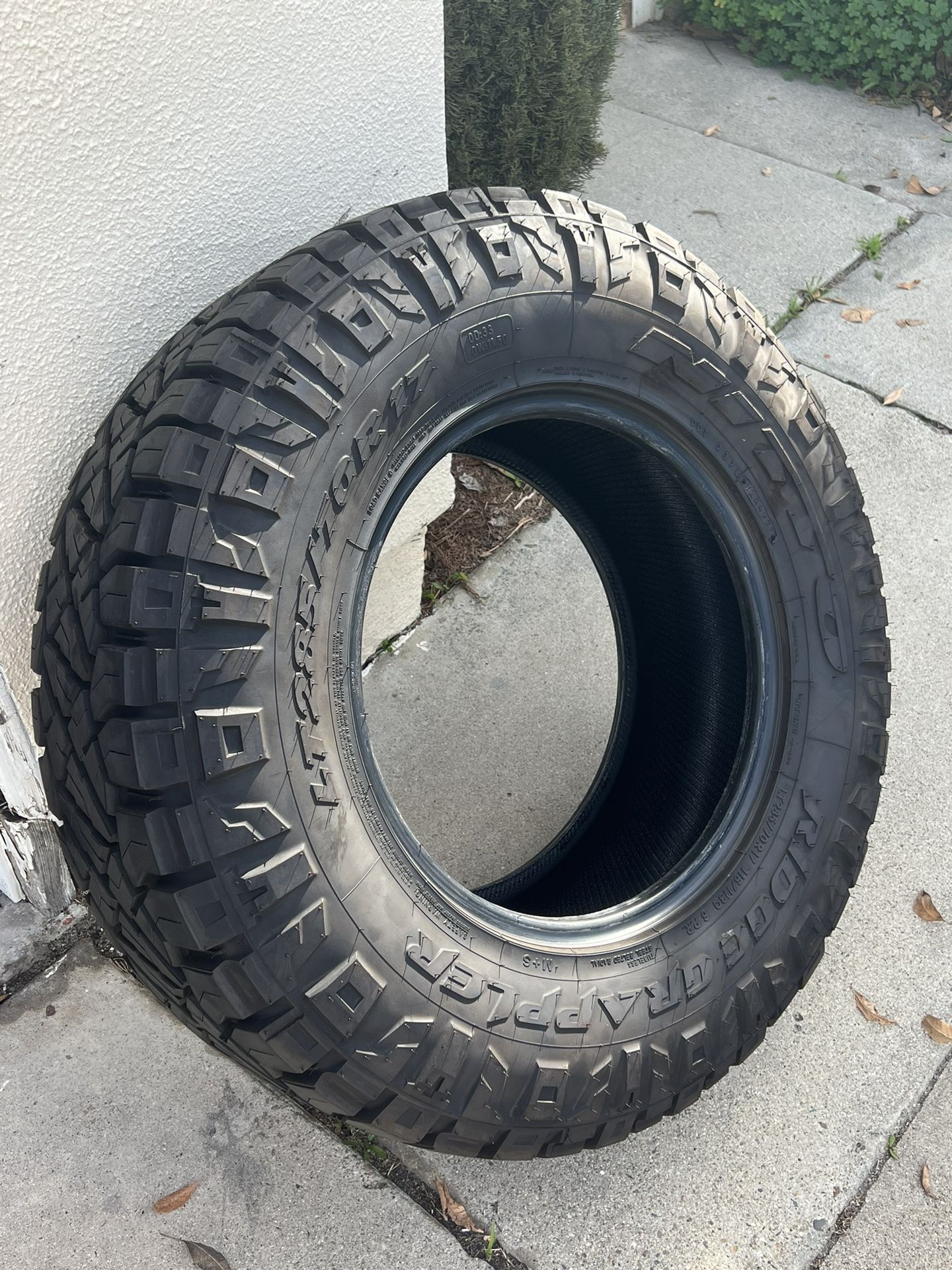 nitto ridge grappler 285/70/17