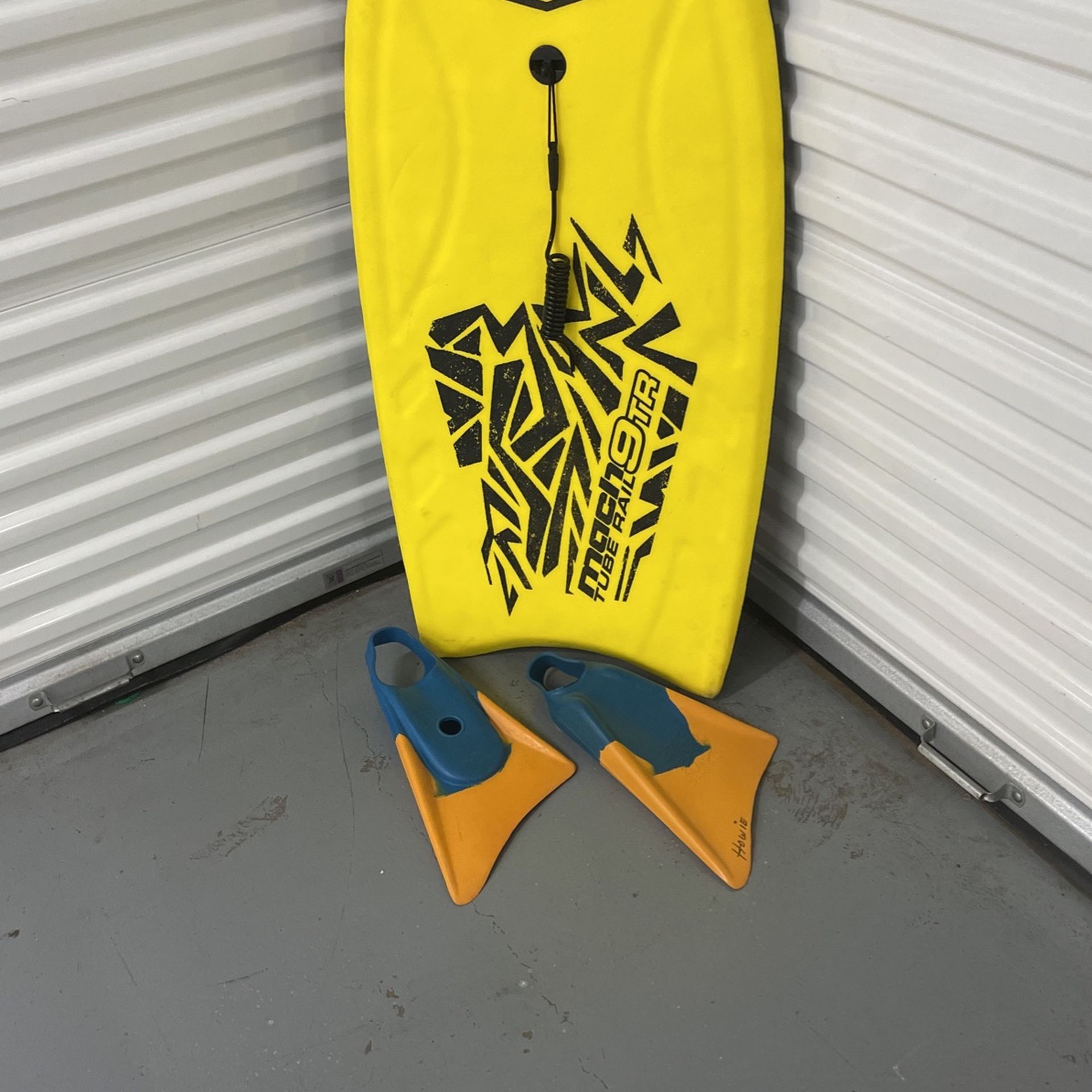 Used Boggle Board With Finns