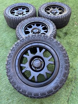 Chevy Silverado 1500 new rims and used tires 6x139.7
