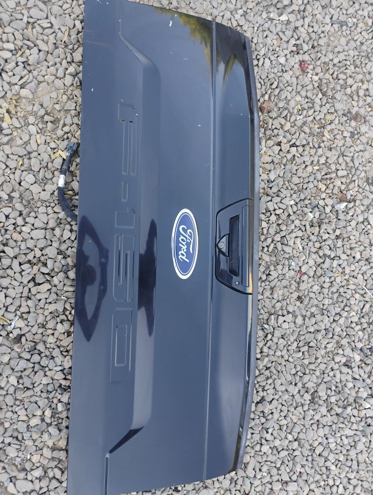 Ford F150 Tail Gate