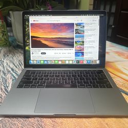 MacBook Pro 13 inch - 2019 Laptop