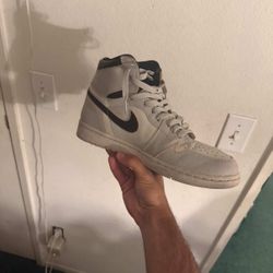 Jordan 1s High OG Defiant