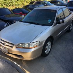 2000 Honda Accord