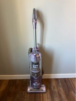 Shark vacuum