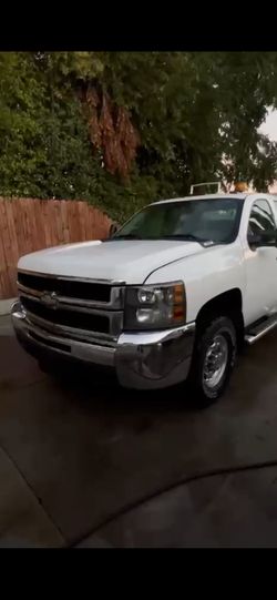 2008 chevy silverado 3500 HD