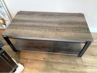 Coffee table on wheels