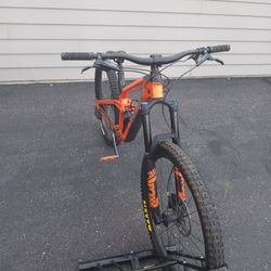 Trek slash Custom