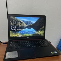 Dell Inspiron 15 7000 Series laptop