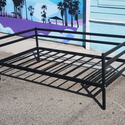 Single Bed Frame 