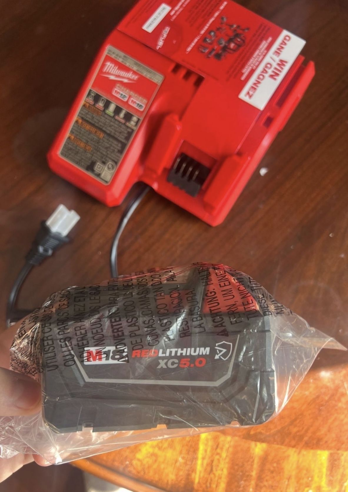NEW MILWAUKEE M18 5.0 Battery & Charger !