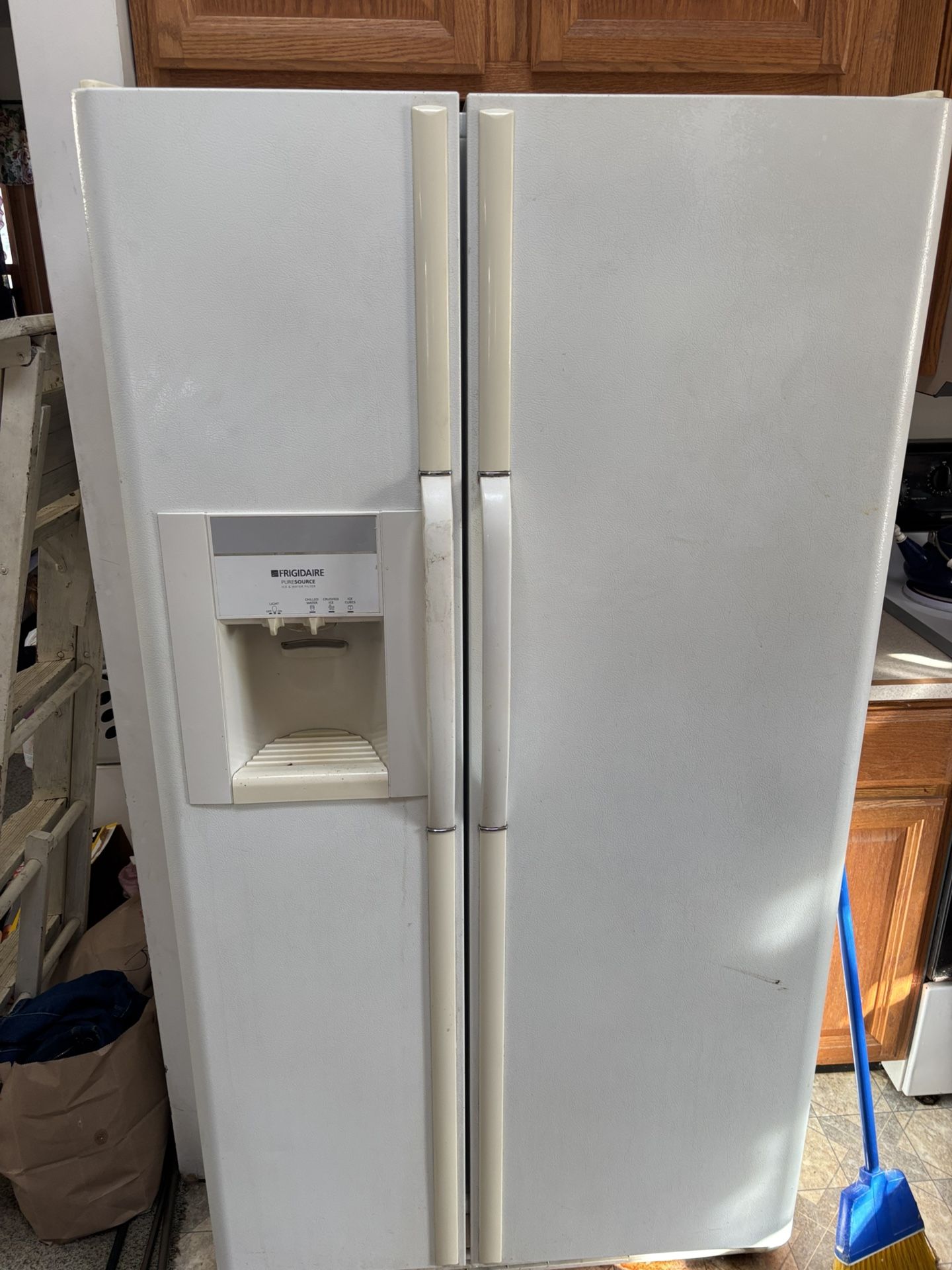 Frigidaire Refrigerator