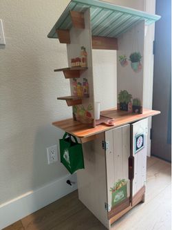 Kidkraft Market stand/ play set