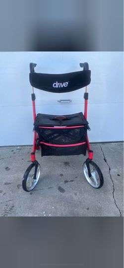 Drive Medical Rollator Walker with Seat