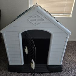 Dog House Indoor Or Outdoor 