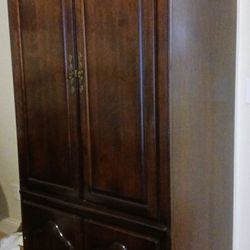 Nice Armoire Great Condition  $25