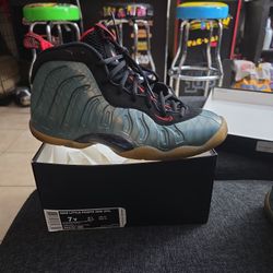NIKE LITTLE POSITE ONE 7Y