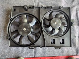 Chevy Equinox Radiator Cooling Fan Assembly