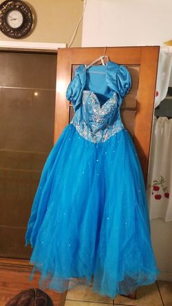 Quinceñera dress