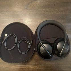 Bose 700 Headphone Noise Cancellation 