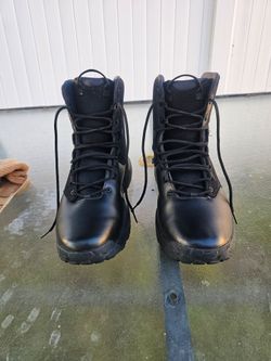 Under Armour Size 12 X-Wide boots