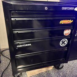Craftsman - 5-Drawer Rolling Tool Box/Cabinet - Black