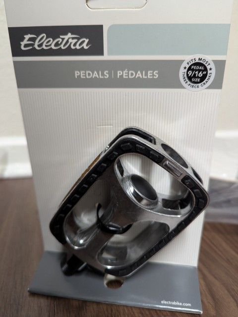 Electra City Alloy Pedal Set