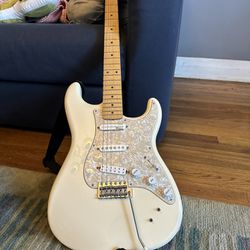 Fender Ed O’Brien Stratocaster 