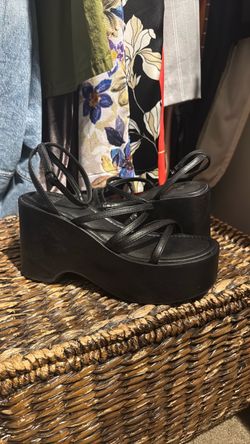 Wild Fable Platform Sandals