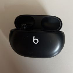Beats Studio Buds