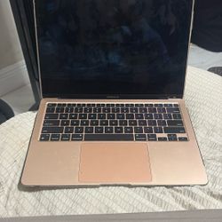 MacBook Air “13”