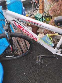 Mountain bike,, white with red and Black