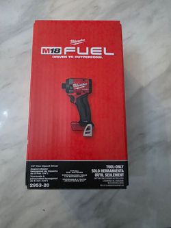 Milwaukee M18 Fuel 1/4 Impact Driver