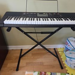 Used Casio CTK-2090 Electronic Piano With Adjustable Stand