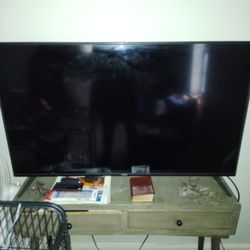 50 Inch Vizio Smart TV 