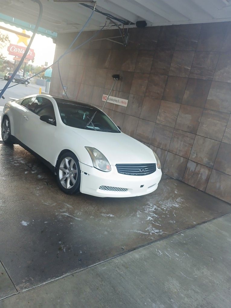 2004 Infiniti G35