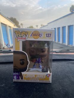 LeBron James Funko Pop